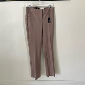 Express women’s columnist size 6 suit pants. Brand new, with tags.